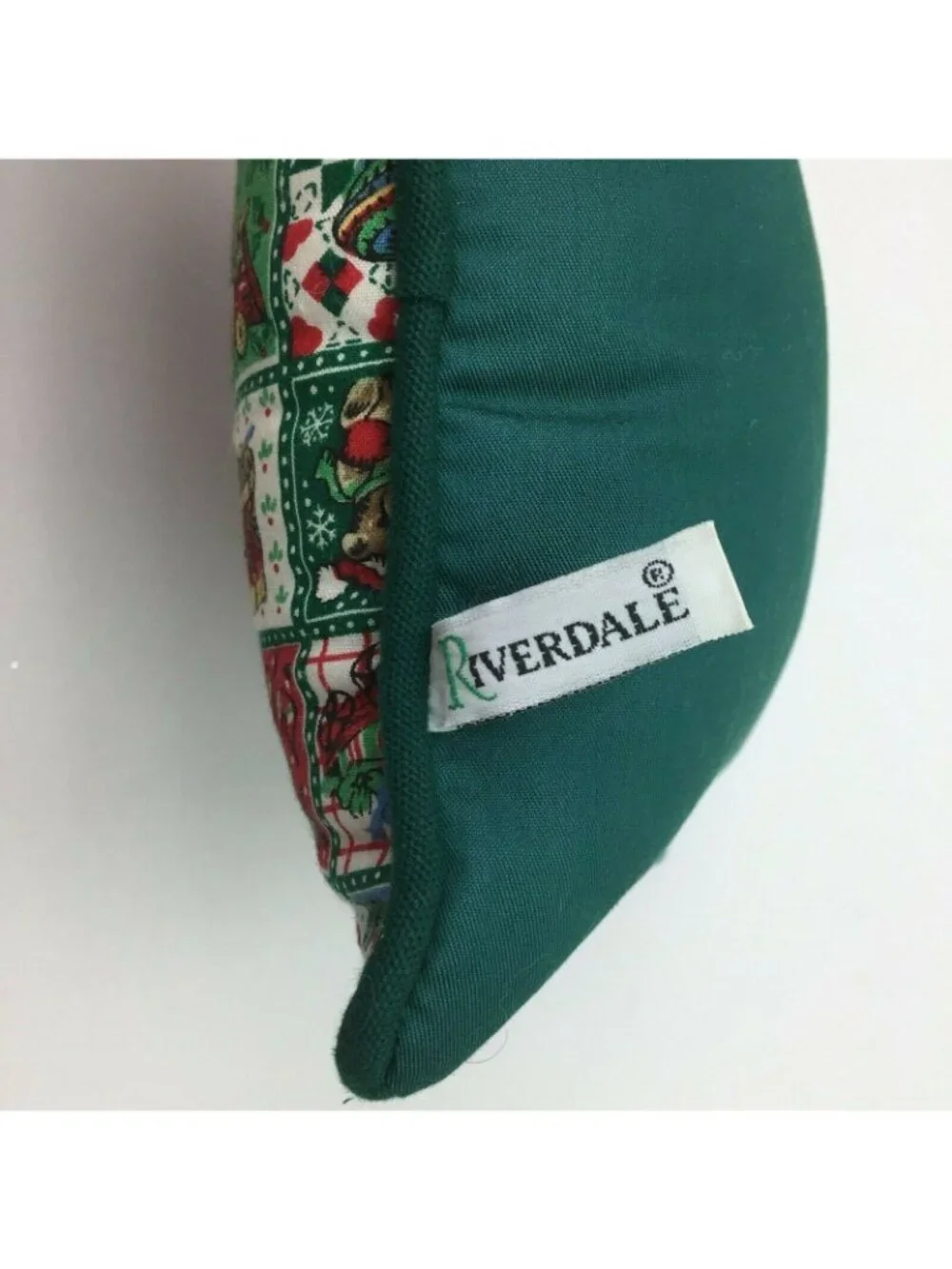 Vintage Riverdale Christmas Set of Mini Throw Decorative Holiday Pillows